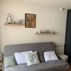 appartement-au-pied-des-pistes-chatel.hotels-rhonealpes.com/